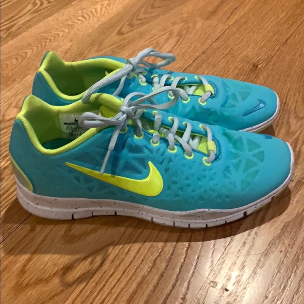 Nike Sneakers